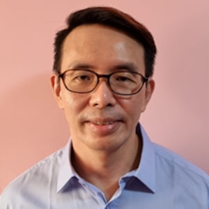 Kok Khiang Lau  