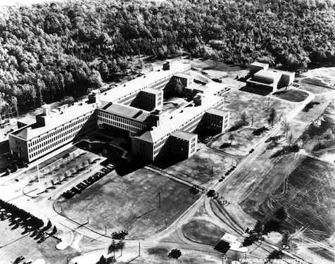 Aerial photo of Bell Labs Murray Hill, New Jersey in 1941