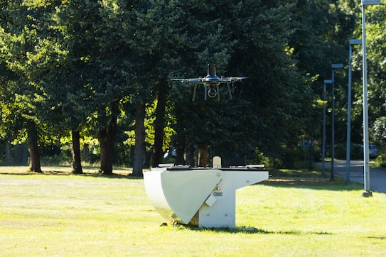 Nokia Drone Networks drone landing on the docking station to be charged