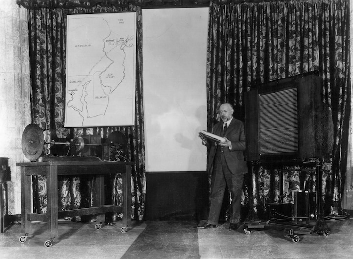 In 1927, Bell Labs demonstrated the first public long-distance television transmission in the United States