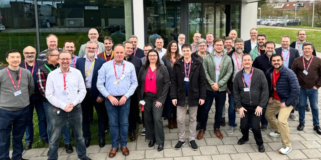 Group photo of the attendees of the first meeting of the Nokia Utility User Group in Utrecht, Netherlands.