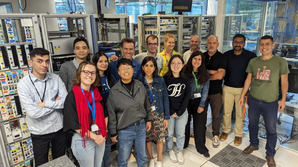 Sylvain Almonacil in the lab with some colleagues