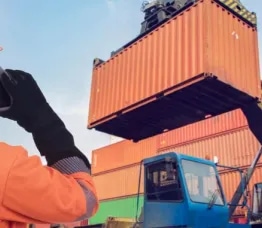 Reliable connectivity helps port terminals realize their digital ambitions