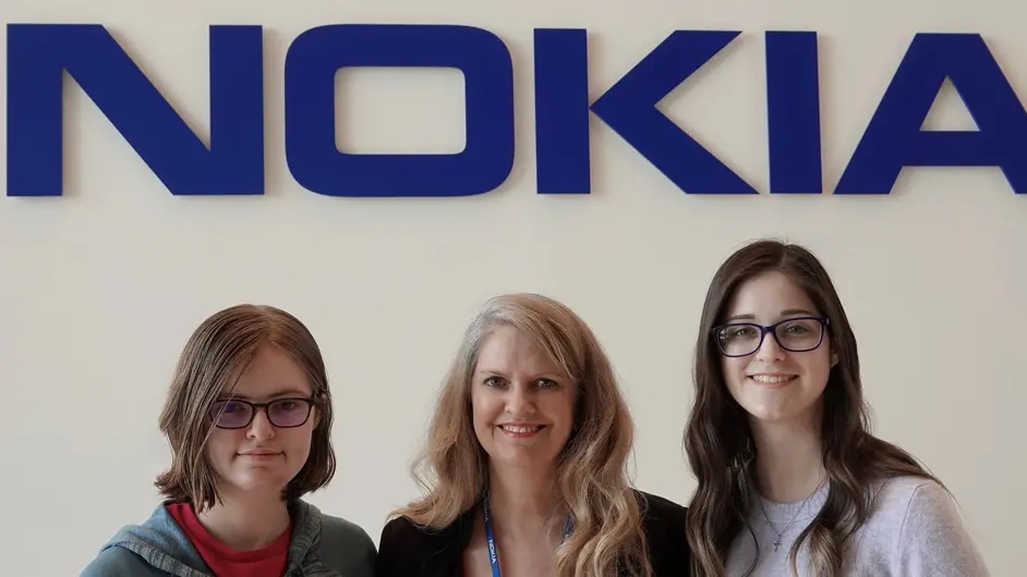 Aimee Carroll and her two teen daughters visiting the Nokia campus at Cypress Watters, Dallas, Texas.